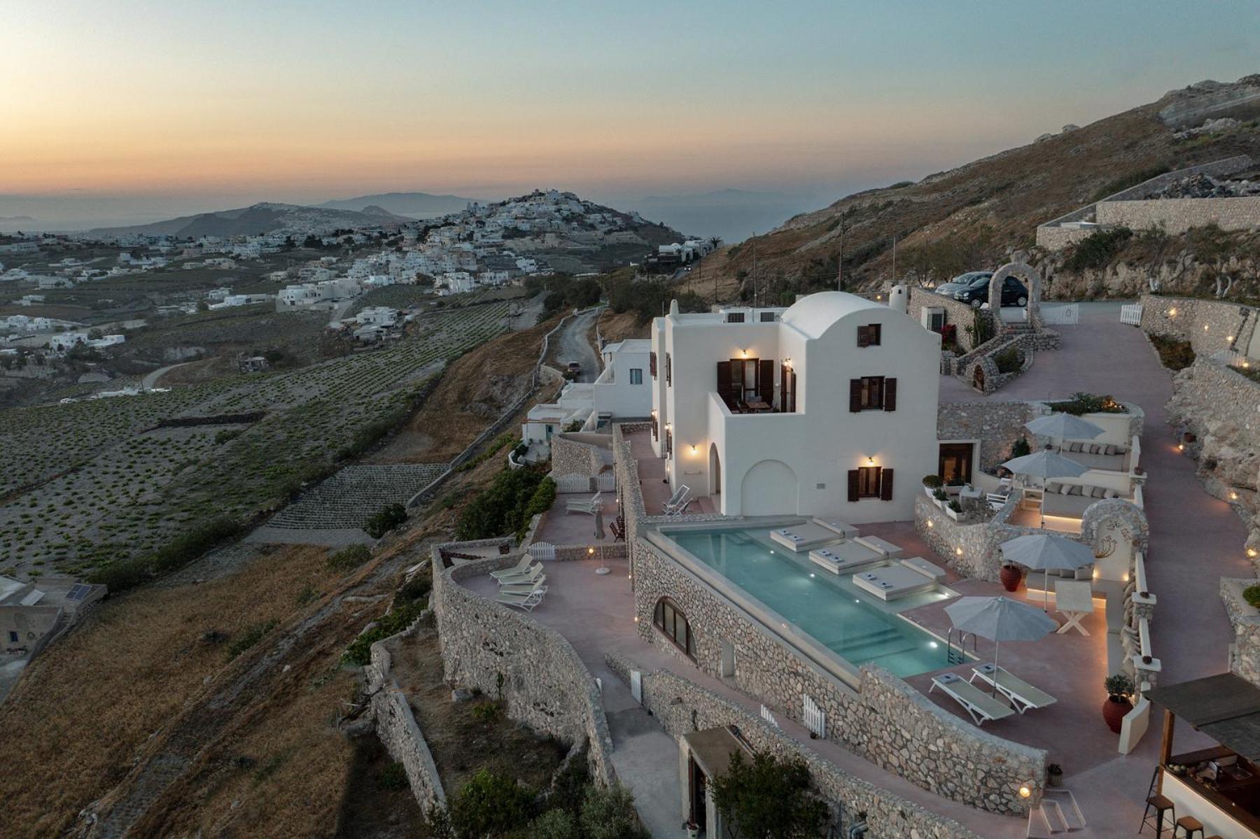 Zatrikion Santorini Villas Pyrgos Kallistis Ngoại thất bức ảnh